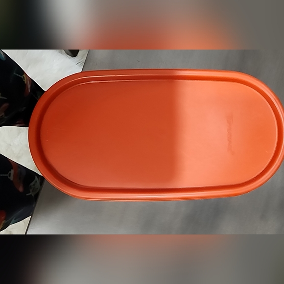 Tupperware Kitchen Storage Container - Picture 4 of 8